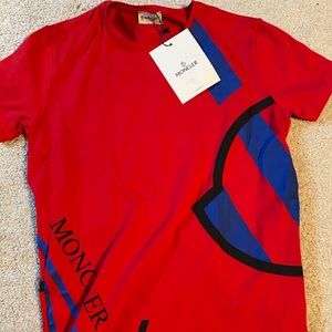 Moncler T-shirt